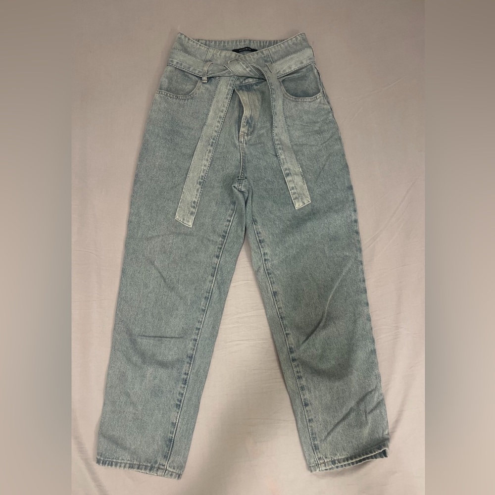 High waist jeans